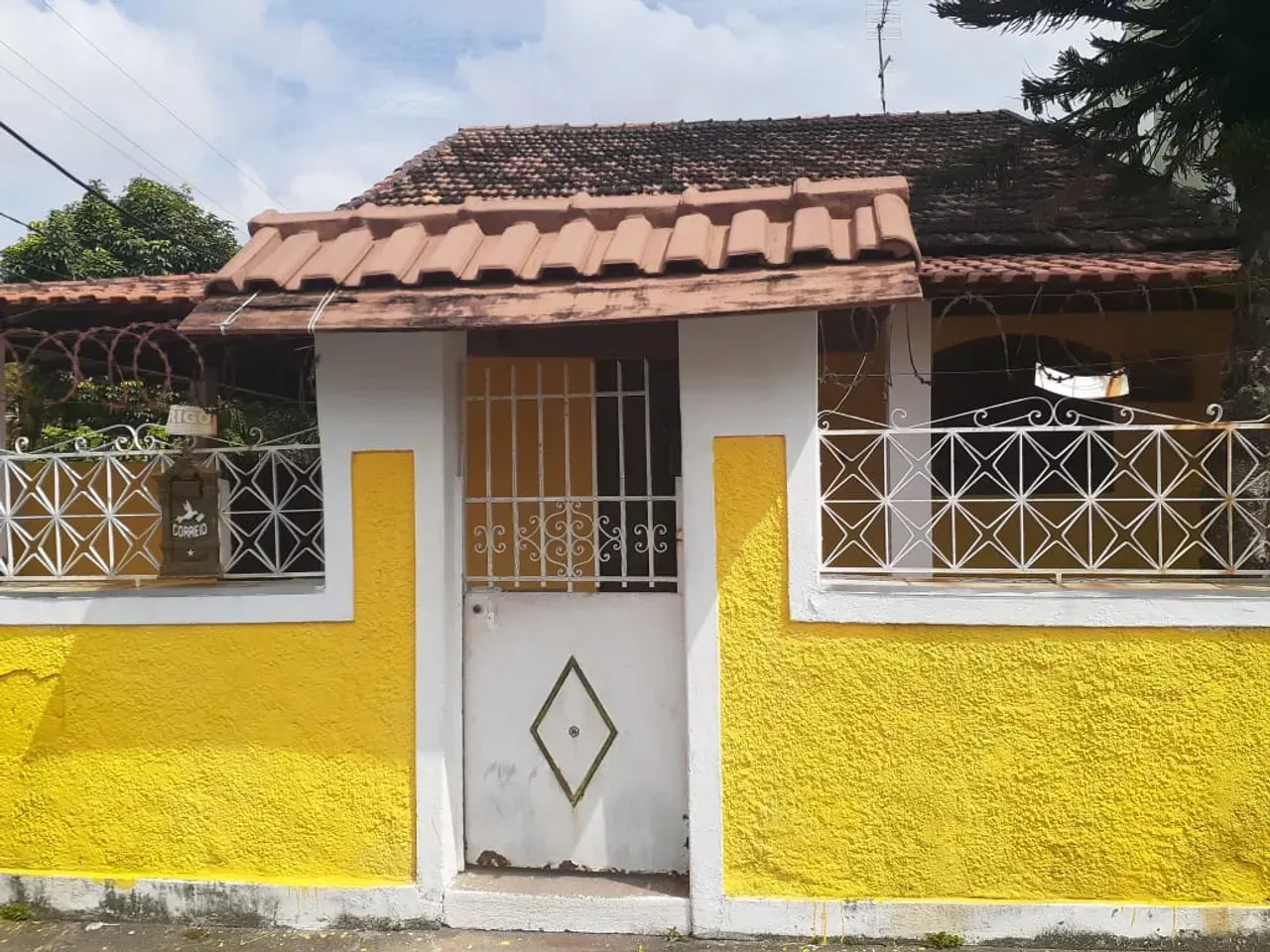 Casa sem mobília com 3 quartos e 2 banheiros — photo 6