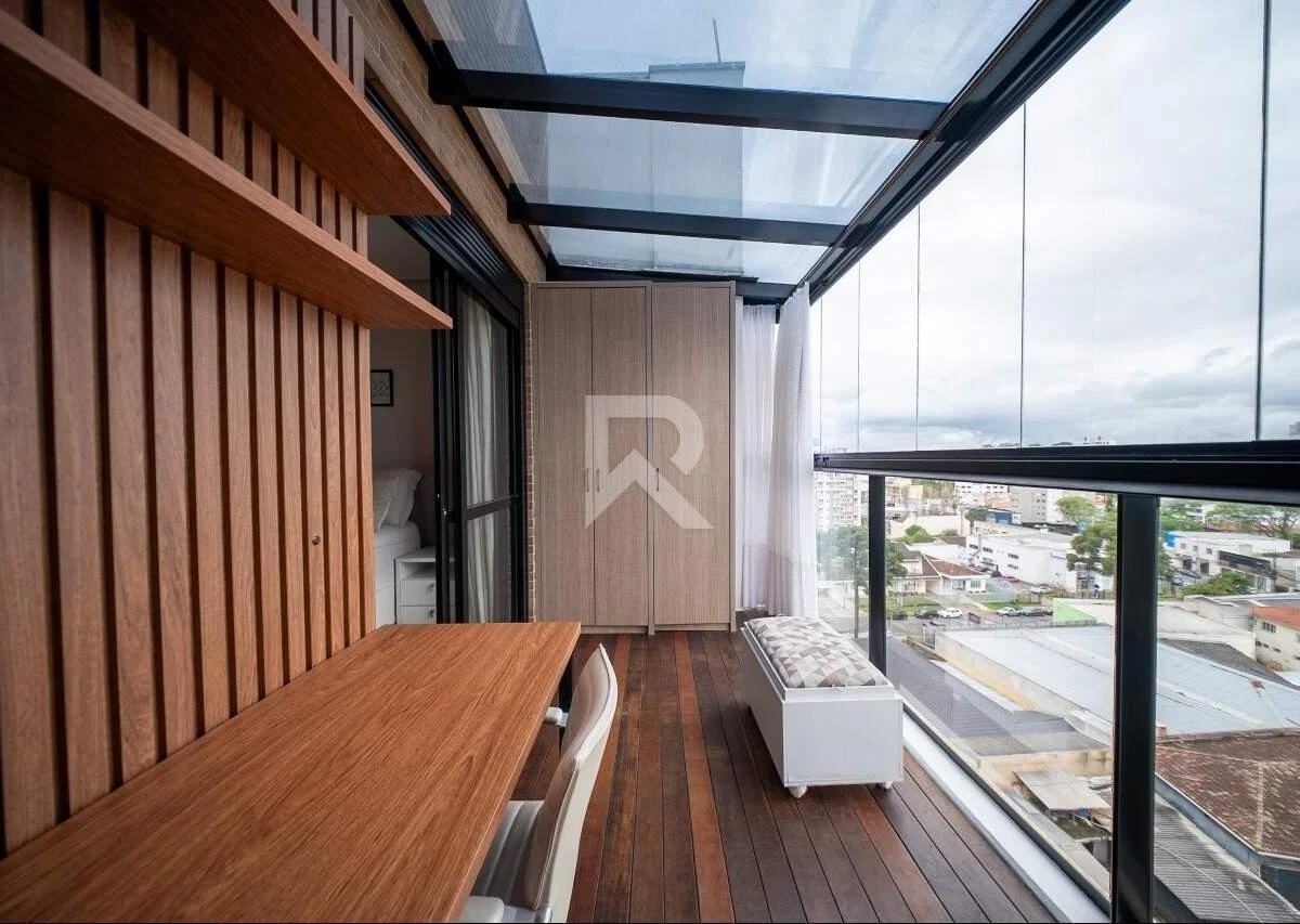 Furnished apartment, 150 m², with a glass-enclosed balcony — photo 41
