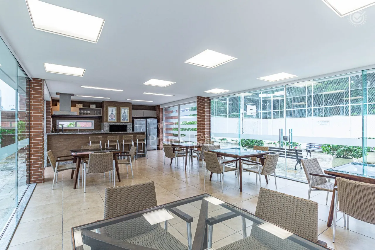 Незамебльована квартира 180 м² з кухнею відкритого плану — photo 25