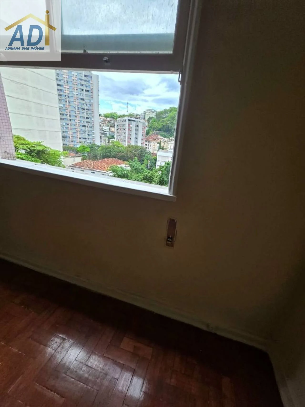 Apartamento de 2 quartos com cozinha fechada separada — photo 22