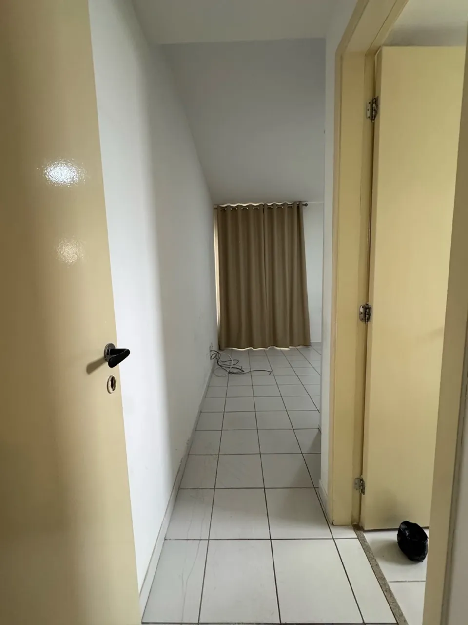 3-bedroom apartment in a building with a gym — photo 16