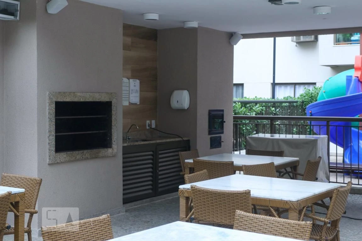 Furnished 2-bedroom apartment with 2 bathrooms and parking — photo 77