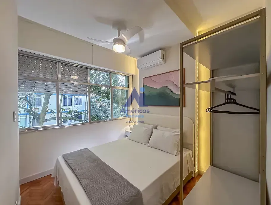 Furnished 1-bedroom apartment with floor-to-ceiling windows — photo 29