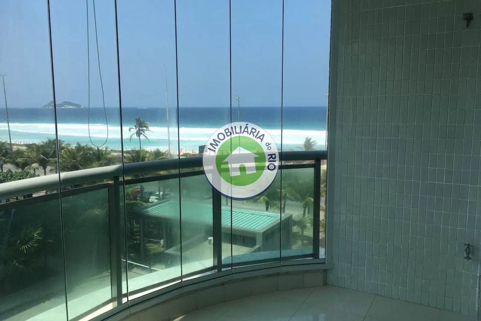Apartamento mobiliado com 3 dormitórios e 5 banheiros — photo 25