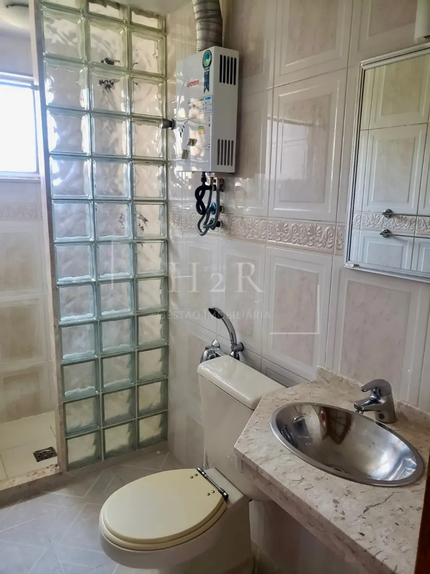 2-bedroom apartment, 58 m² — photo 4