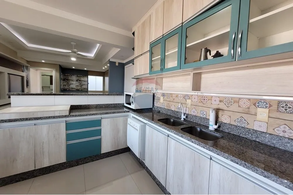 Apartamento con 3 dormitorios, escritorio y 2 plazas — photo 5
