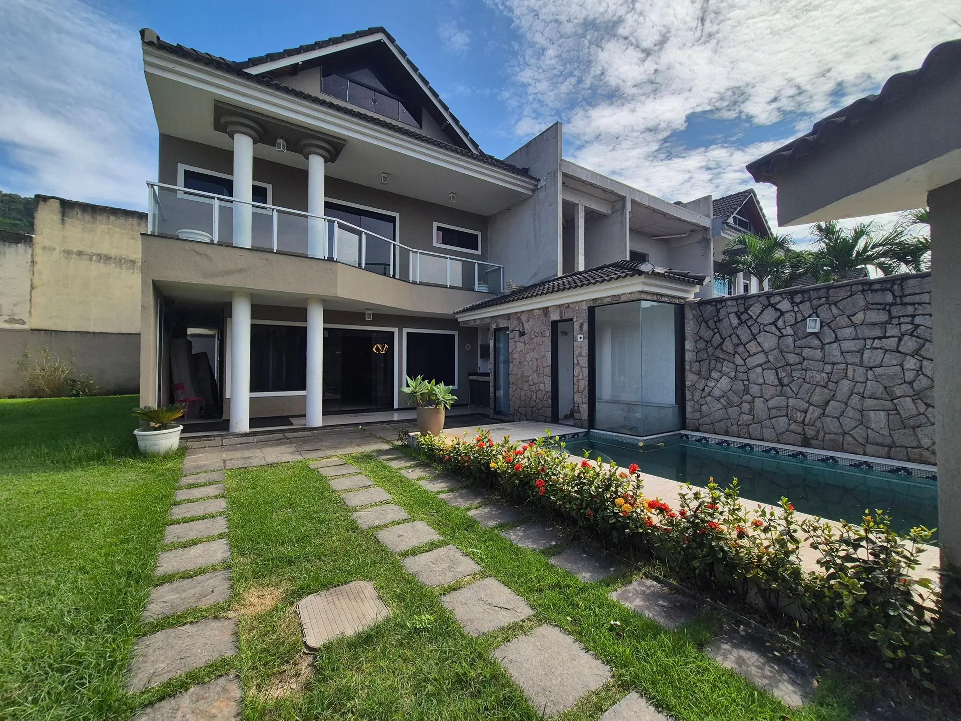 Furnished house, 100 m², with a jacuzzi — photo 62