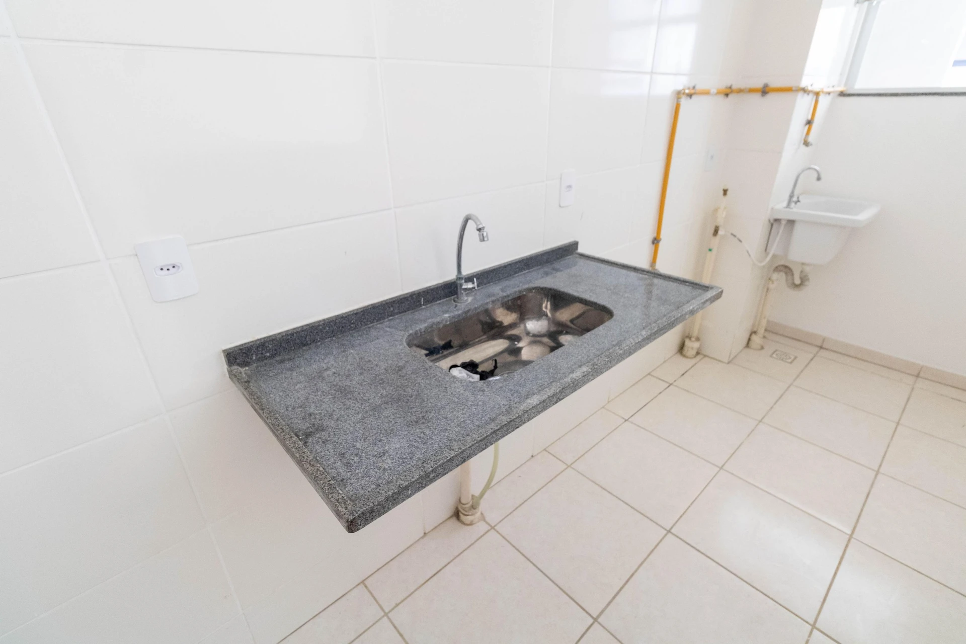 2-bedroom apartment in a building with a pool — photo 14