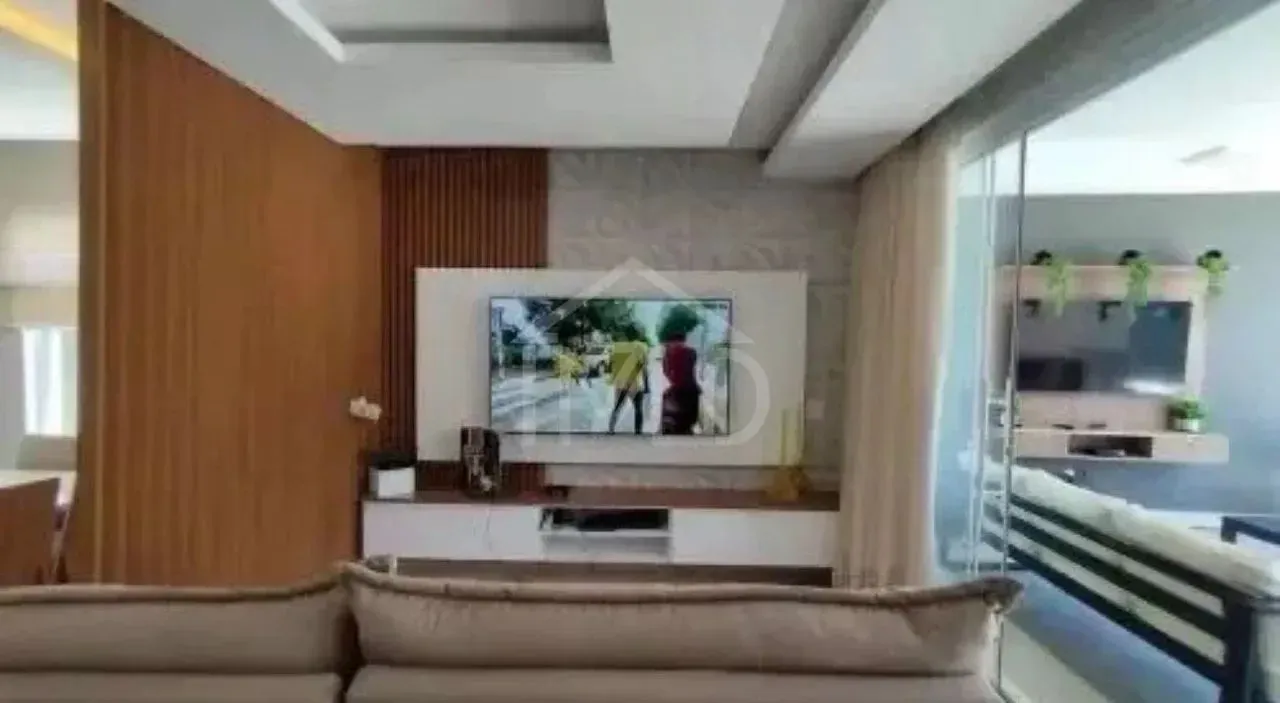 Furnished house with 5 bedrooms and 300 m² plus balcony — photo 15