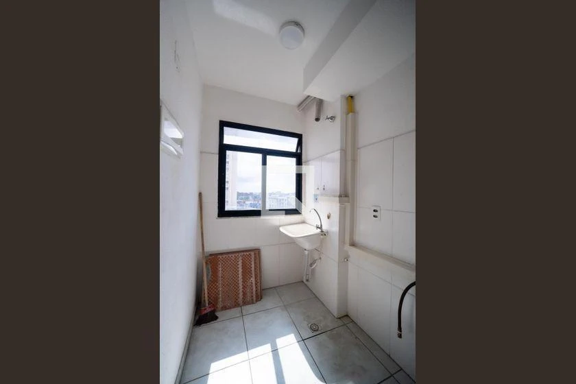 2-bedroom apartment with open-plan kitchen — photo 27