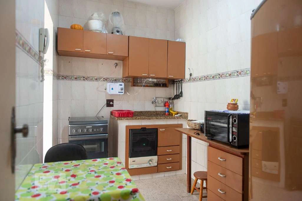 Квартира з балконом, 2 спальні та 75 м² — photo 5