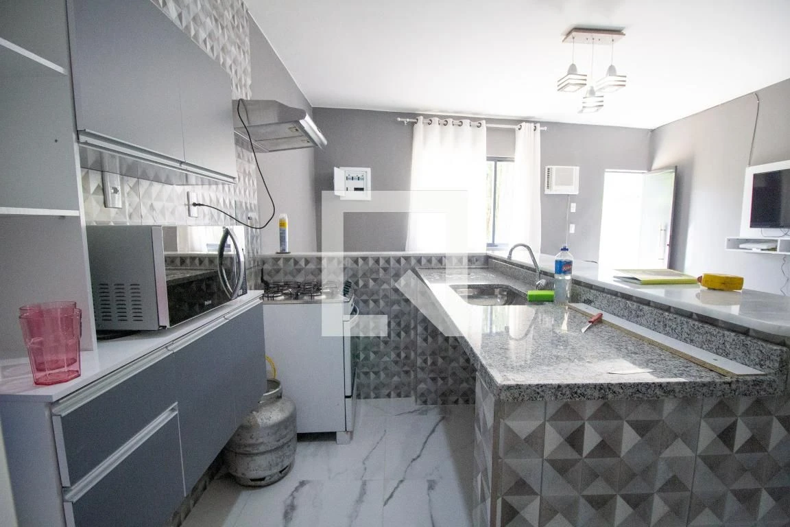 Furnished house with 2 en-suite bedrooms and gas kitchen — photo 5