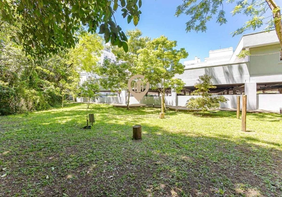3-bedroom apartment with a washing machine — photo 35