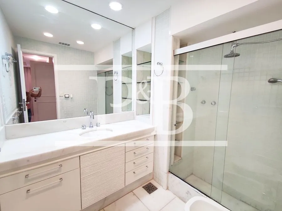 Apartamento com 3 quartos e cozinha fechada — photo 17