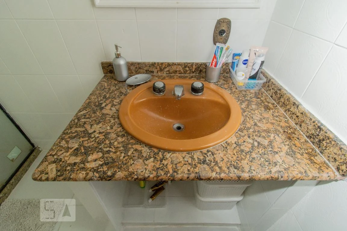 Rental house with 4 bedrooms and a private garden — photo 37