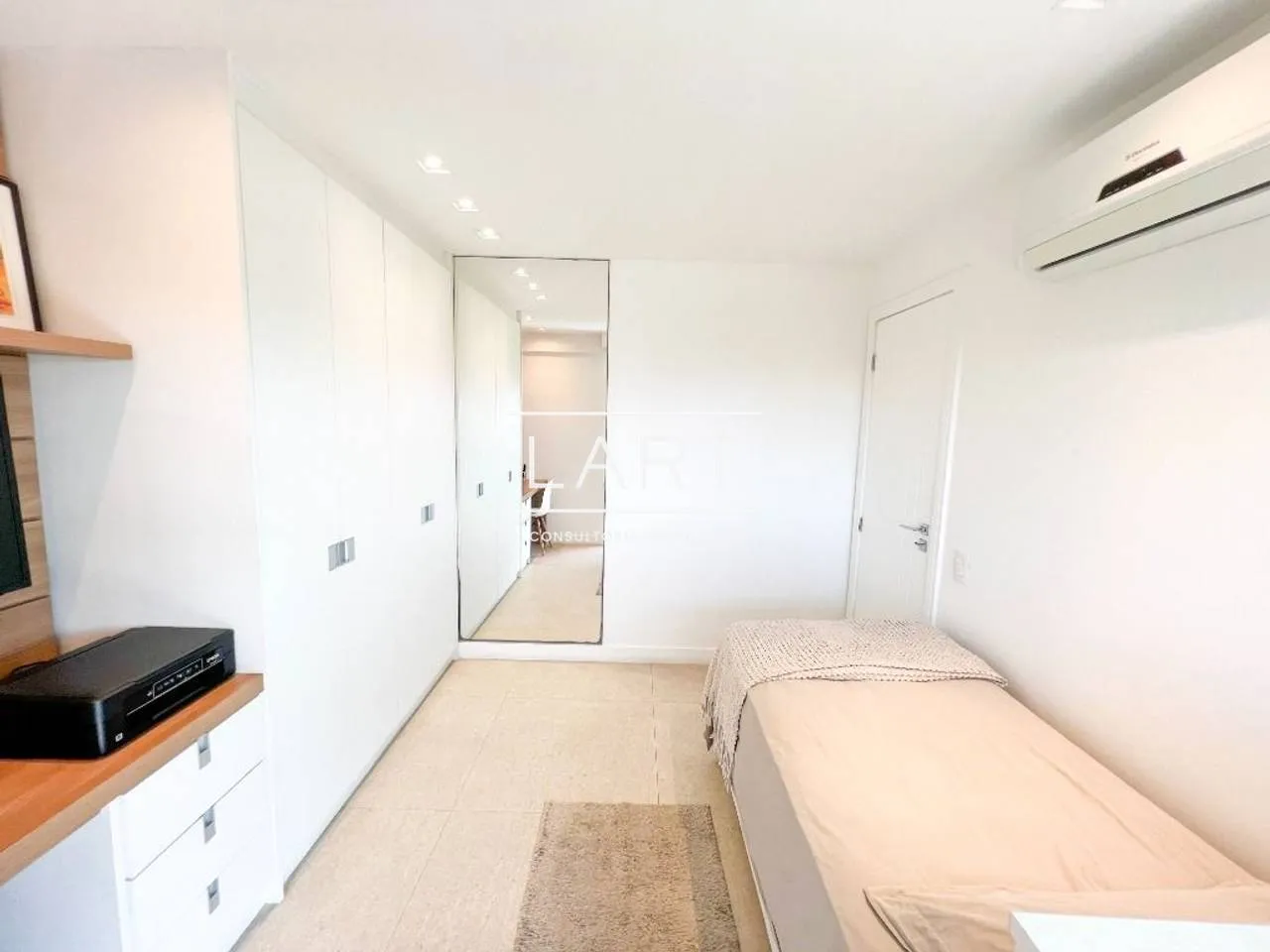 Furnished apartment, 160 m², with a dishwasher — photo 11