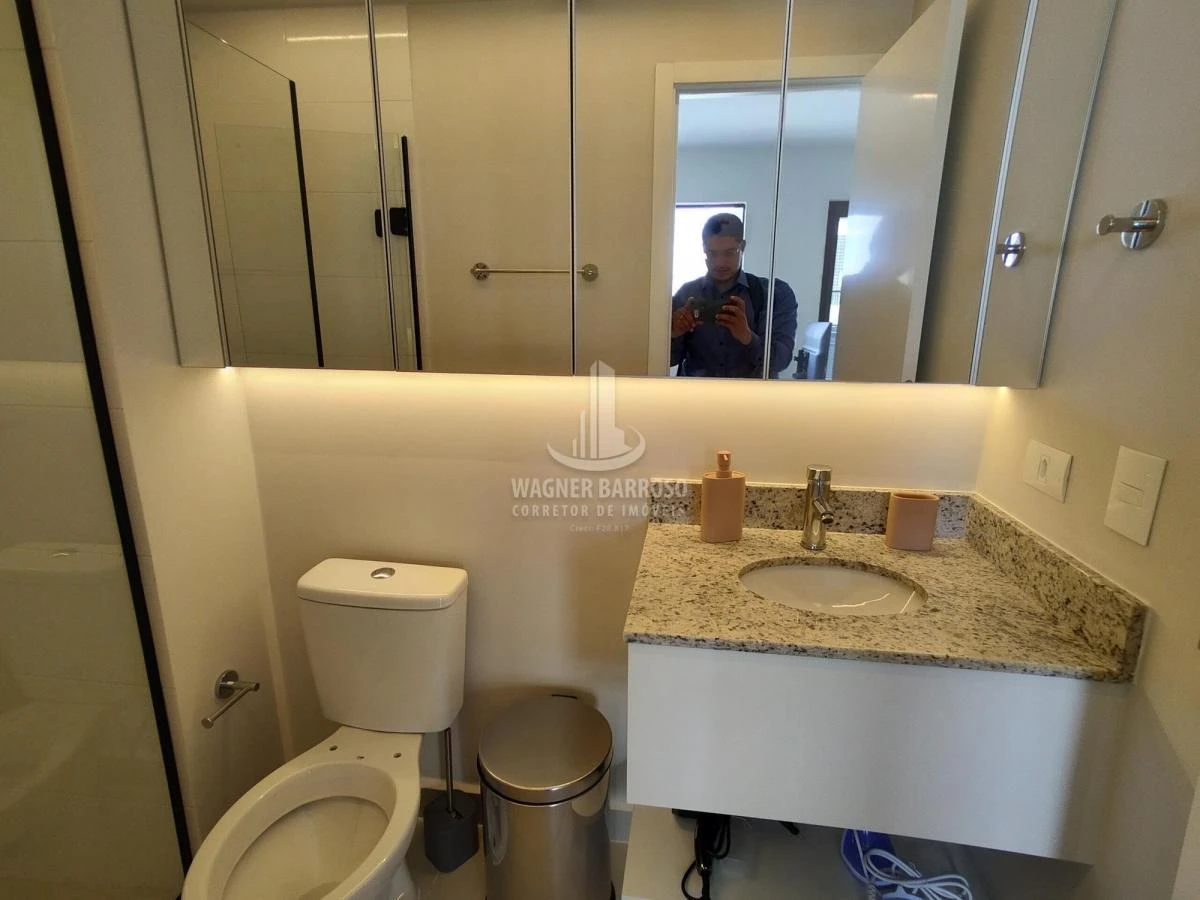 Furnished 1-bedroom apartment with a balcony — photo 41