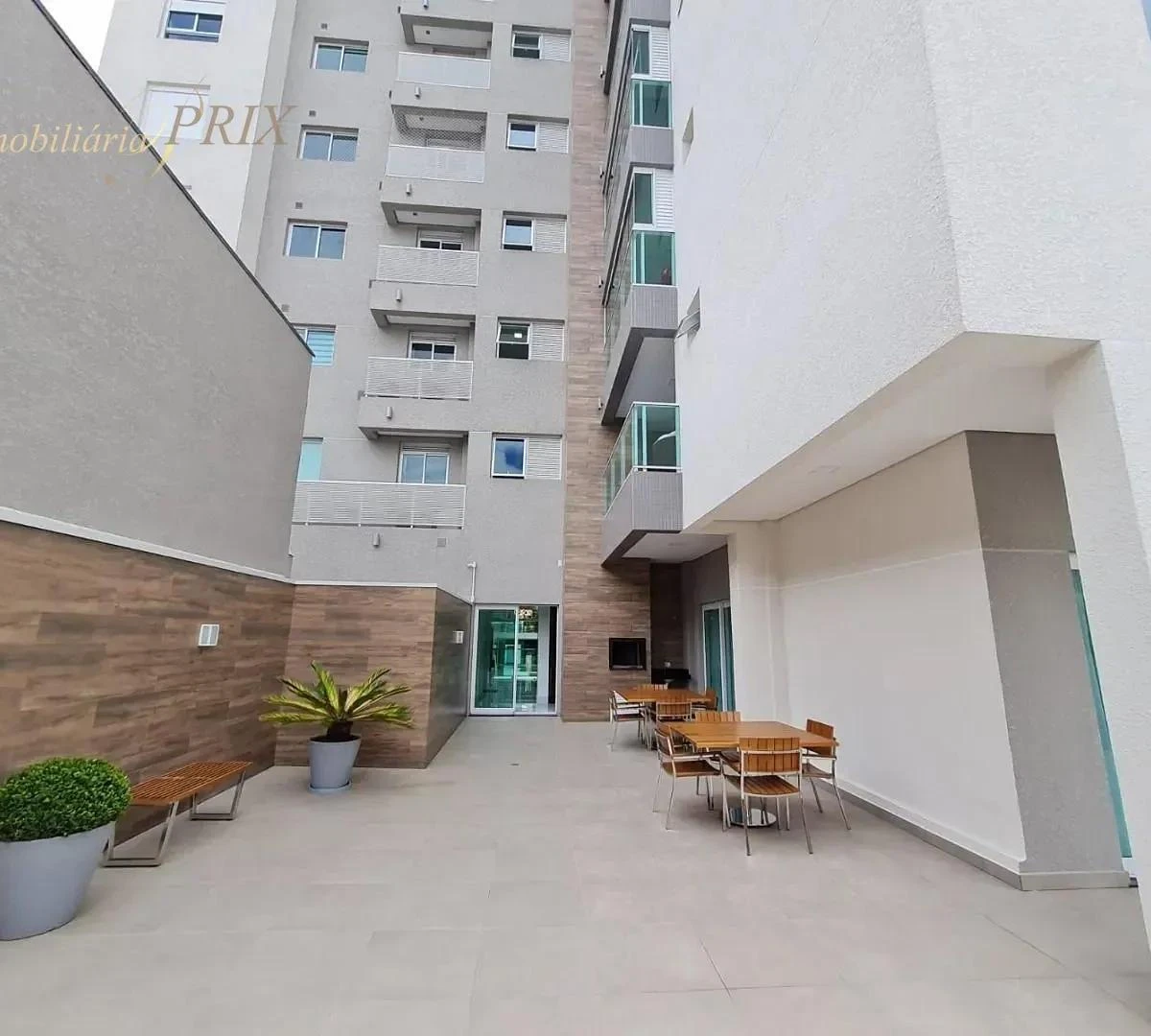 Glass-enclosed balcony in a 2-bedroom apartment, 76 m² — photo 19