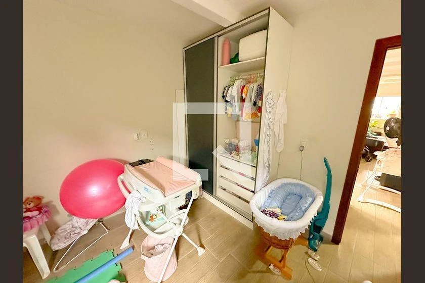 Гардеробна та 3 спальні: будинок 103 м² — photo 4