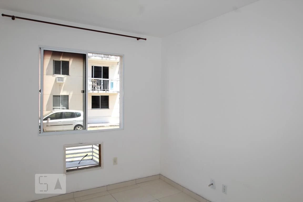 2-bedroom apartment in a building with a pool — photo 26