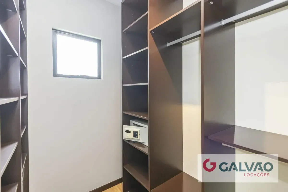 Apartment, 180 m², with a bathtub — photo 11