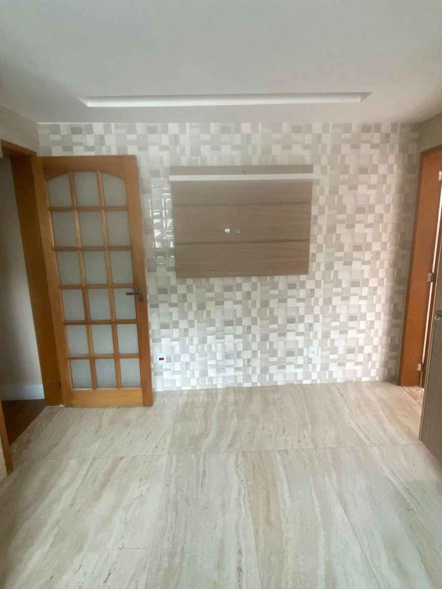 House with 1 en-suite bedroom and 1 total bathroom — photo 7