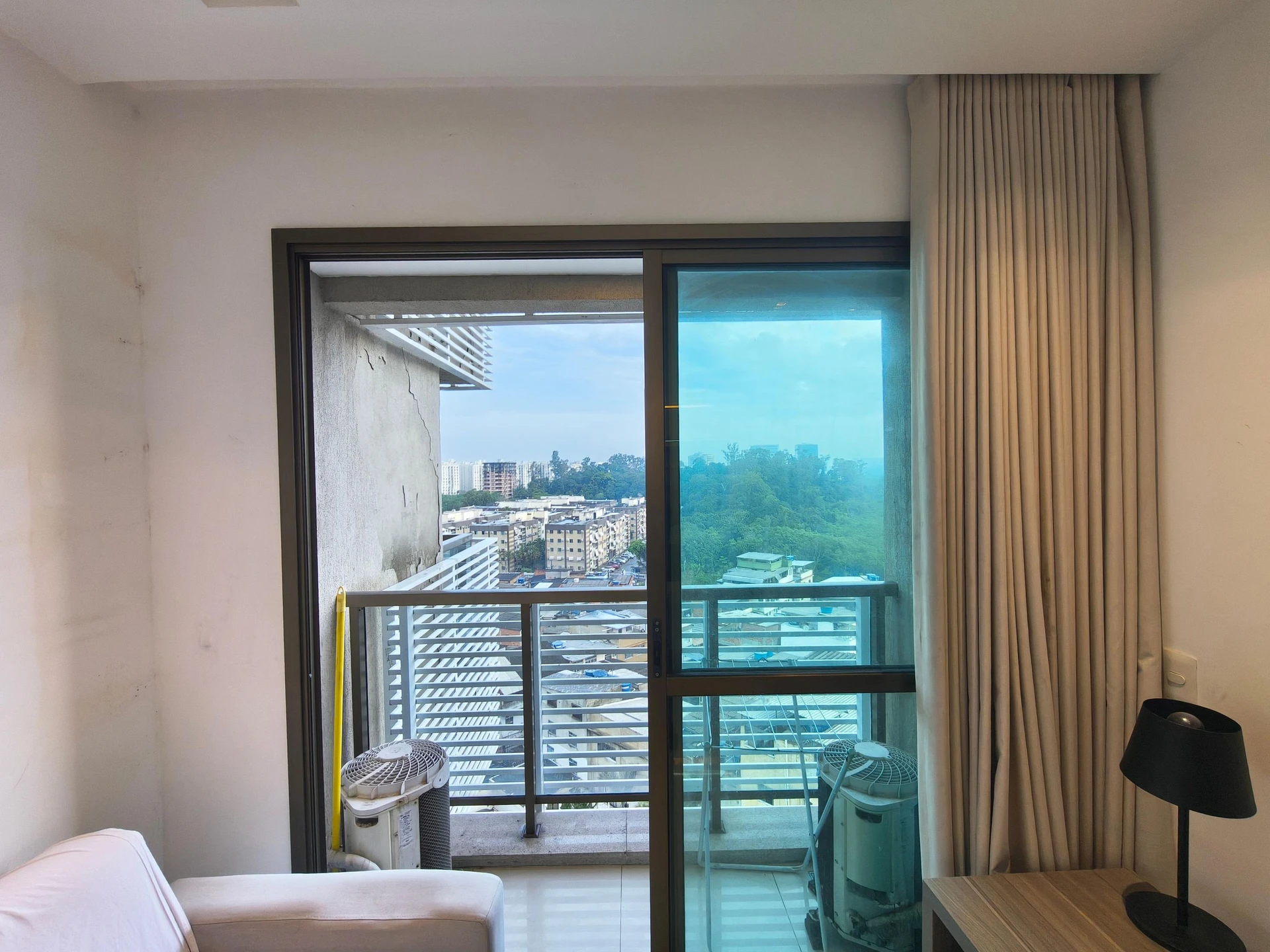 Furnished 1-bedroom apartment with a balcony and pool — photo 14