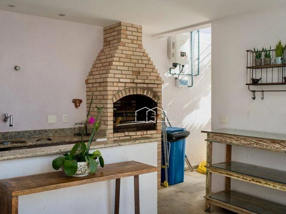 Furnished house with 4 bedrooms and 5 bathrooms — photo 19