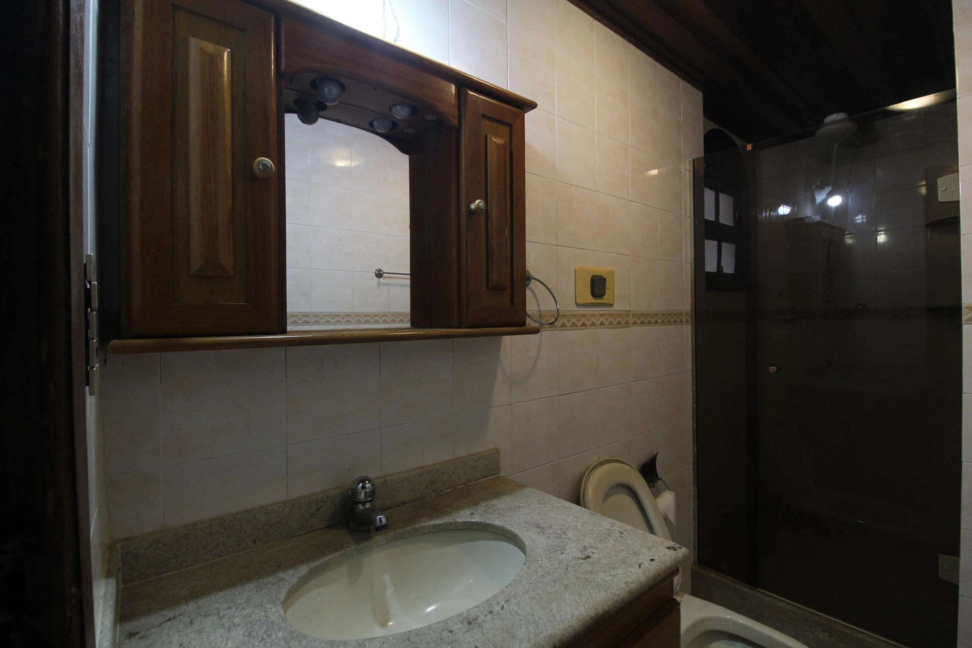 House with 2 bedrooms, private garden and balcony — photo 21
