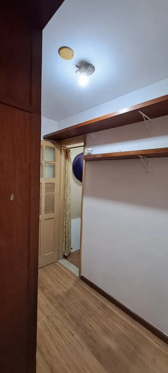 1-bedroom apartment with 2 bathrooms and a parking spot — photo 9