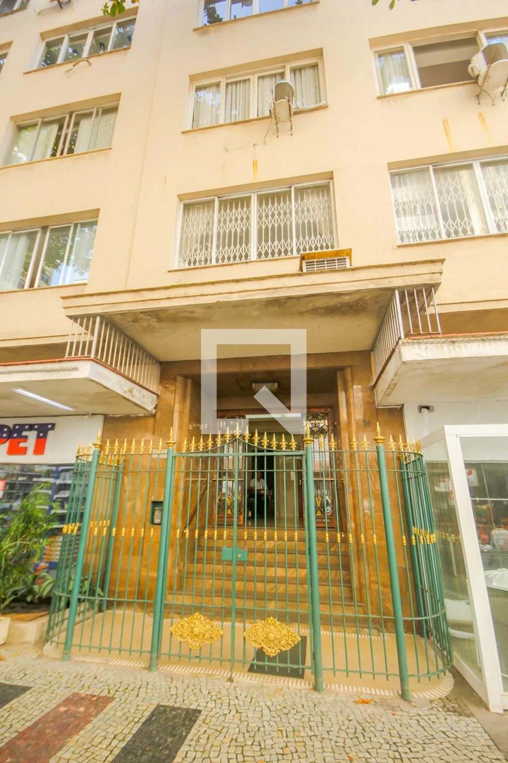 4 quartos e vista para a água: apartamento de 230 m² — photo 57