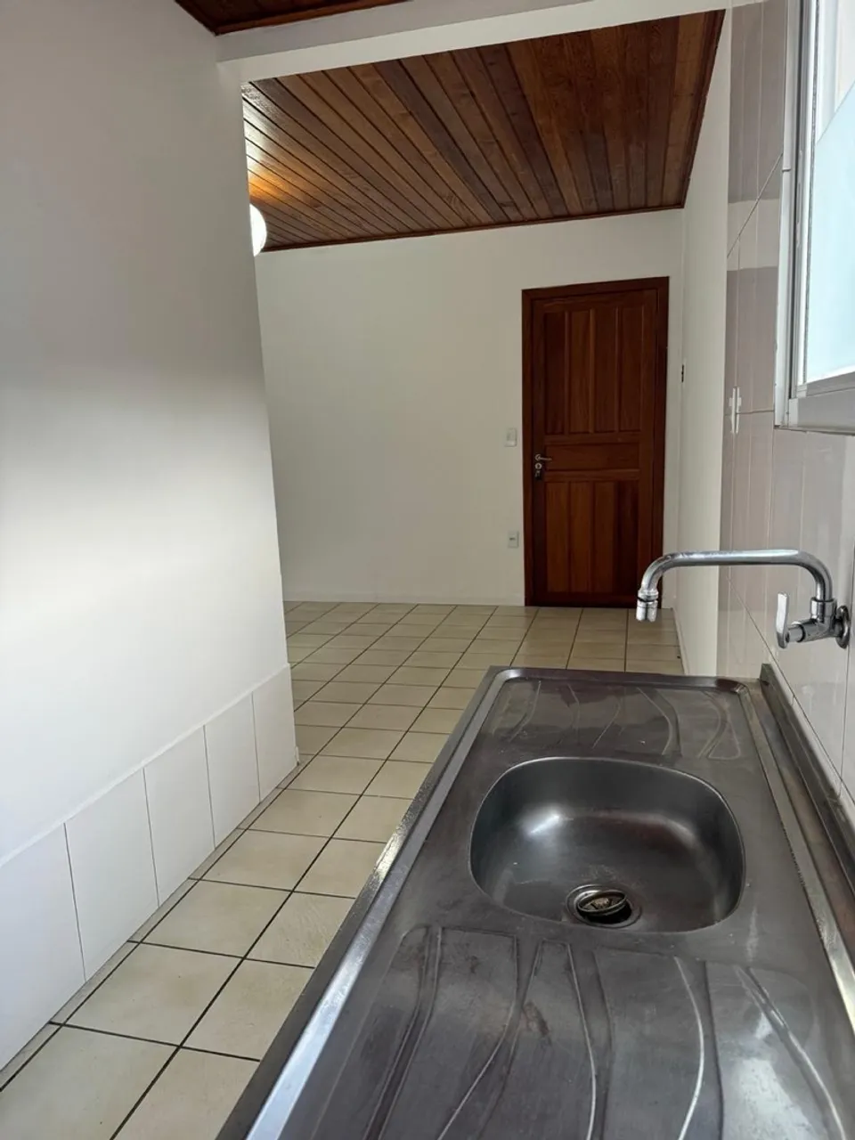 One-bedroom, 45 m² apartment in Florianópolis — photo 10