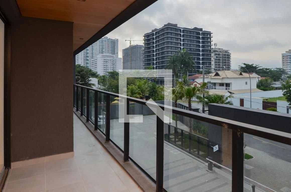2-bedroom apartment in a building with a sauna — photo 4