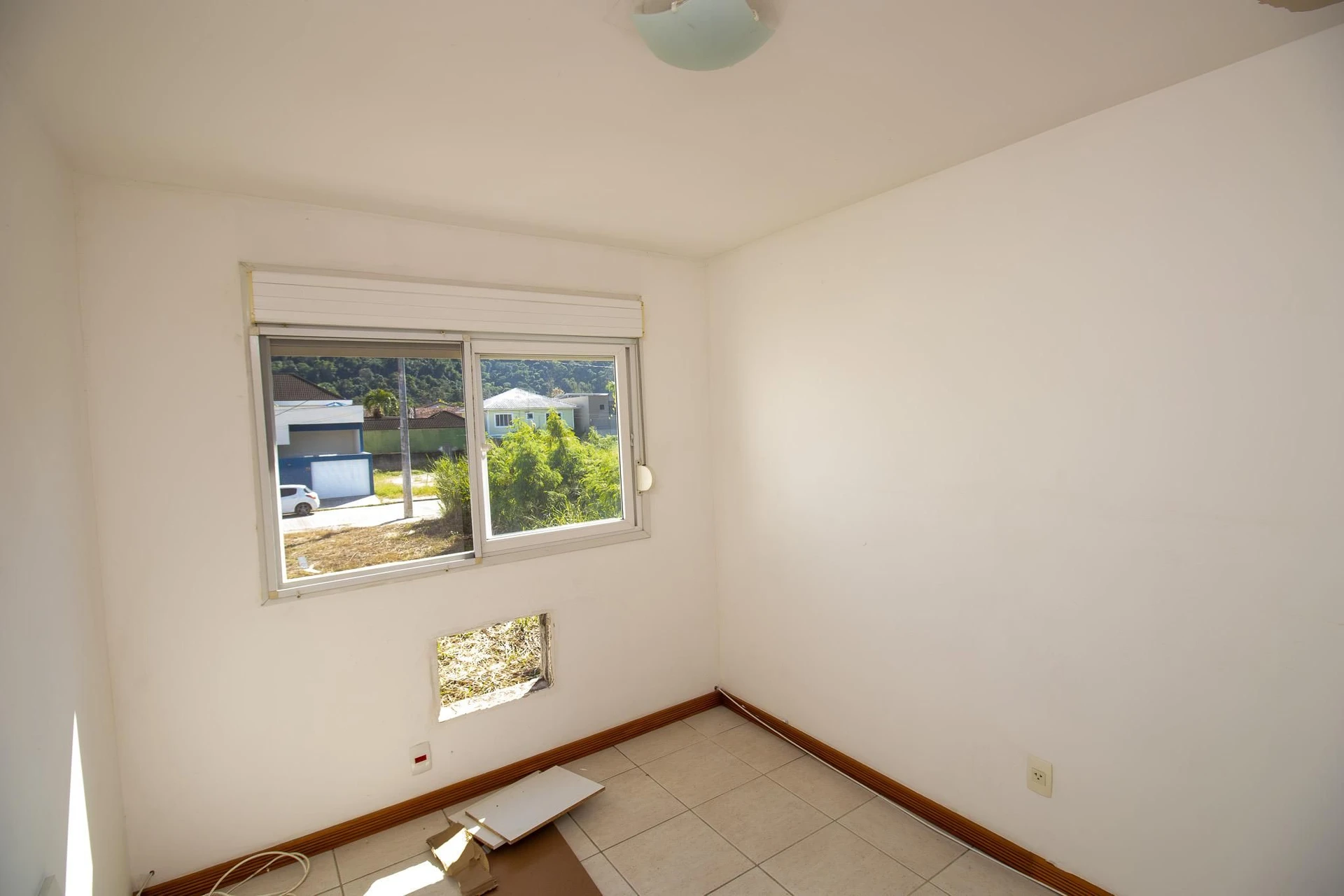 Furnished house with 2 bedrooms and 1 en-suite — photo 17