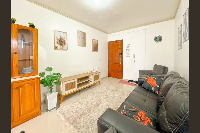 Furnished apartment with 2 bedrooms and a balcony — photo 7