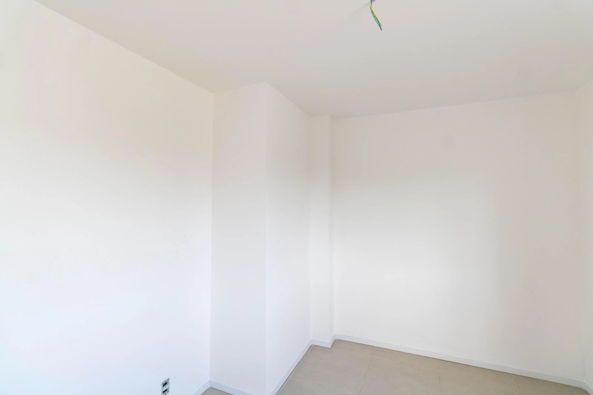 Renting apartment with 4 bedrooms and 3 bathrooms — photo 58