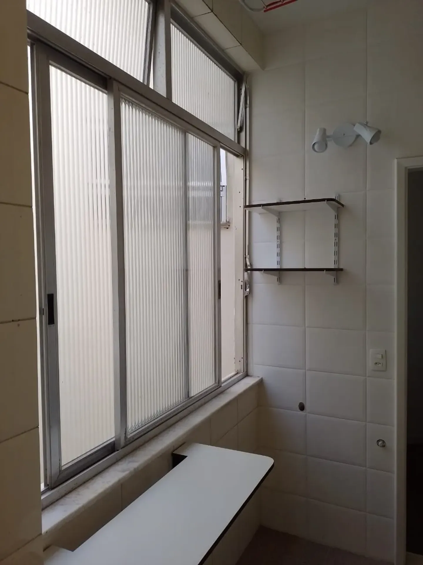 Furnished apartment, 77 m², with a bathtub — photo 20