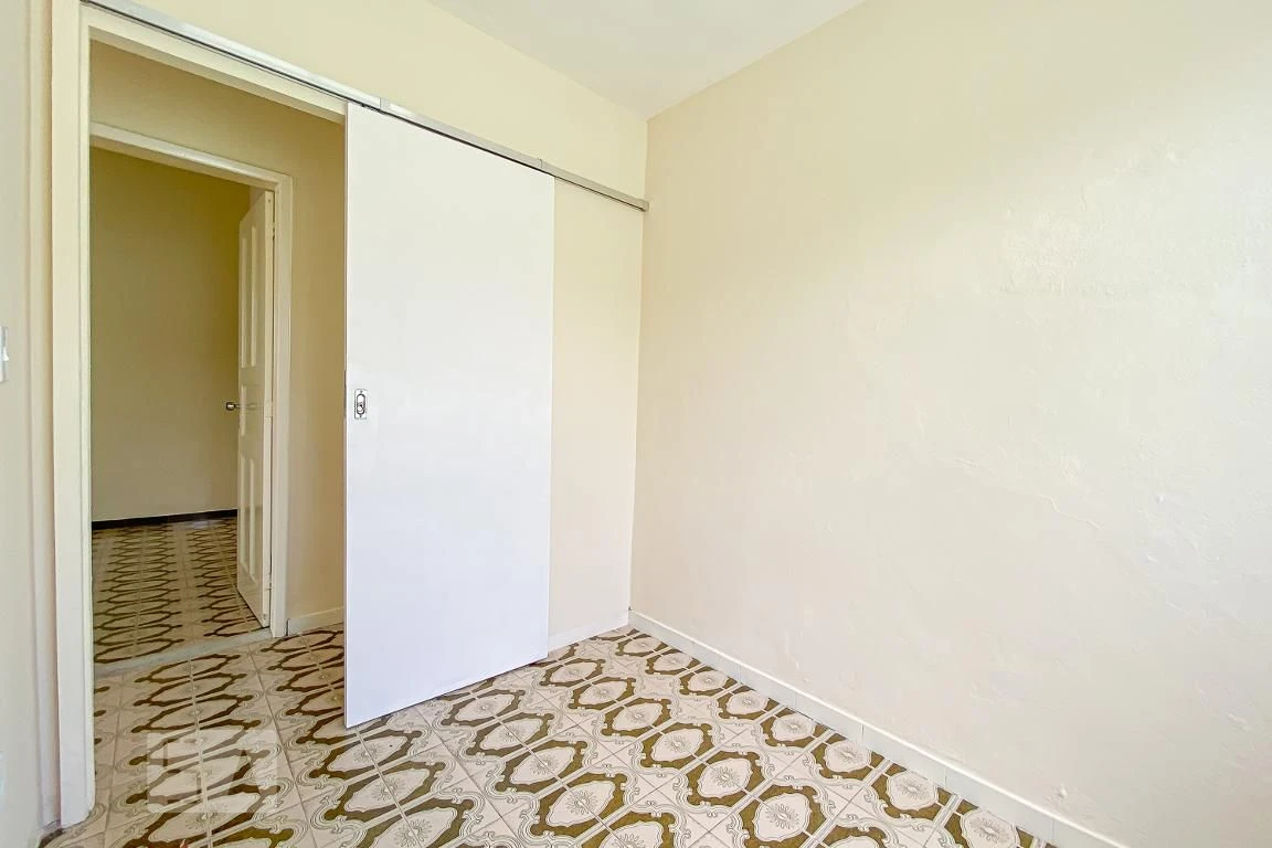 Rental house with 2 bedrooms and 1 bathroom — photo 31
