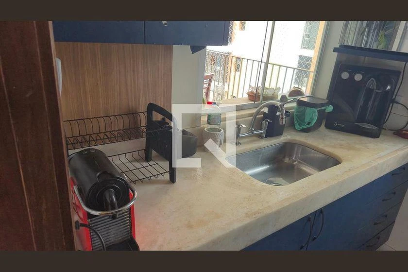 Furnished apartment with balcony and 2 en-suite bedrooms — photo 2