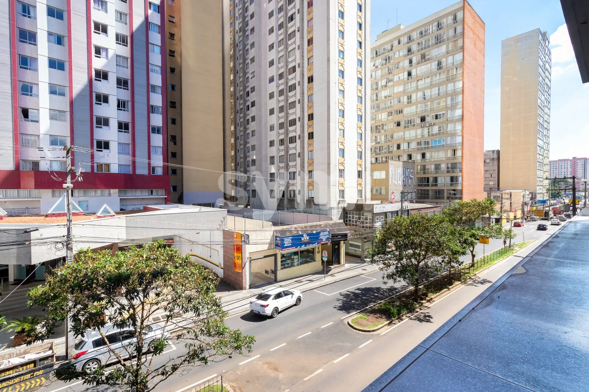 Furnished 2-bedroom apartment with a balcony grill — photo 77
