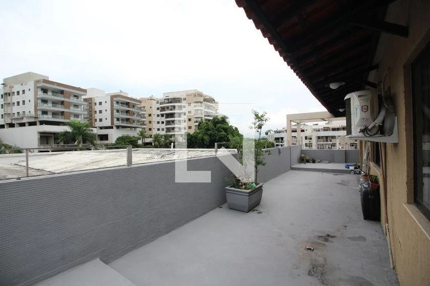 Rental penthouse with 4 bedrooms and terrace — photo 38