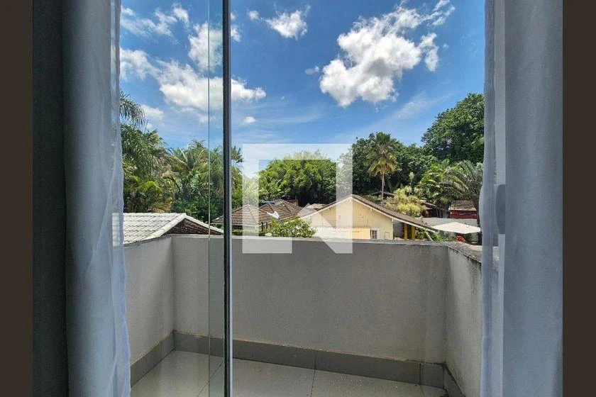 Furnished house with 3 en-suite bedrooms and shared BBQ — photo 2