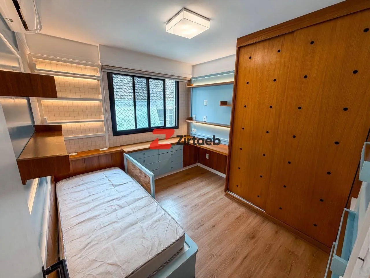 4-bedroom apartment with a walk-in closet in Rio de Janeiro — photo 20