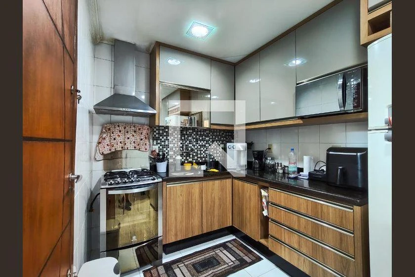 Furnished house with 3 bedrooms, 180 m² and 1 parking spot — photo 23