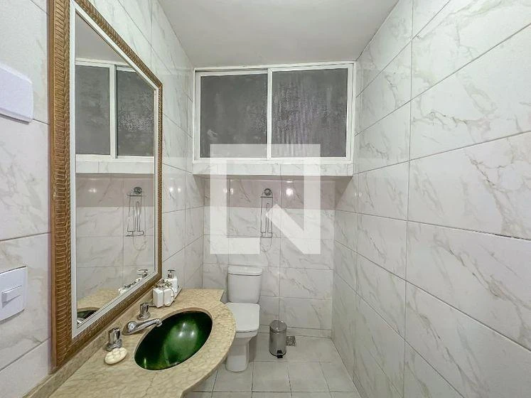 2-bedroom apartment with a mountain view in Rio de Janeiro — photo 39