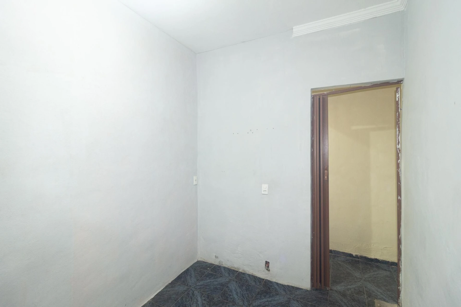 Casa com 2 quartos, 1 suíte e área de lavanderia — photo 20