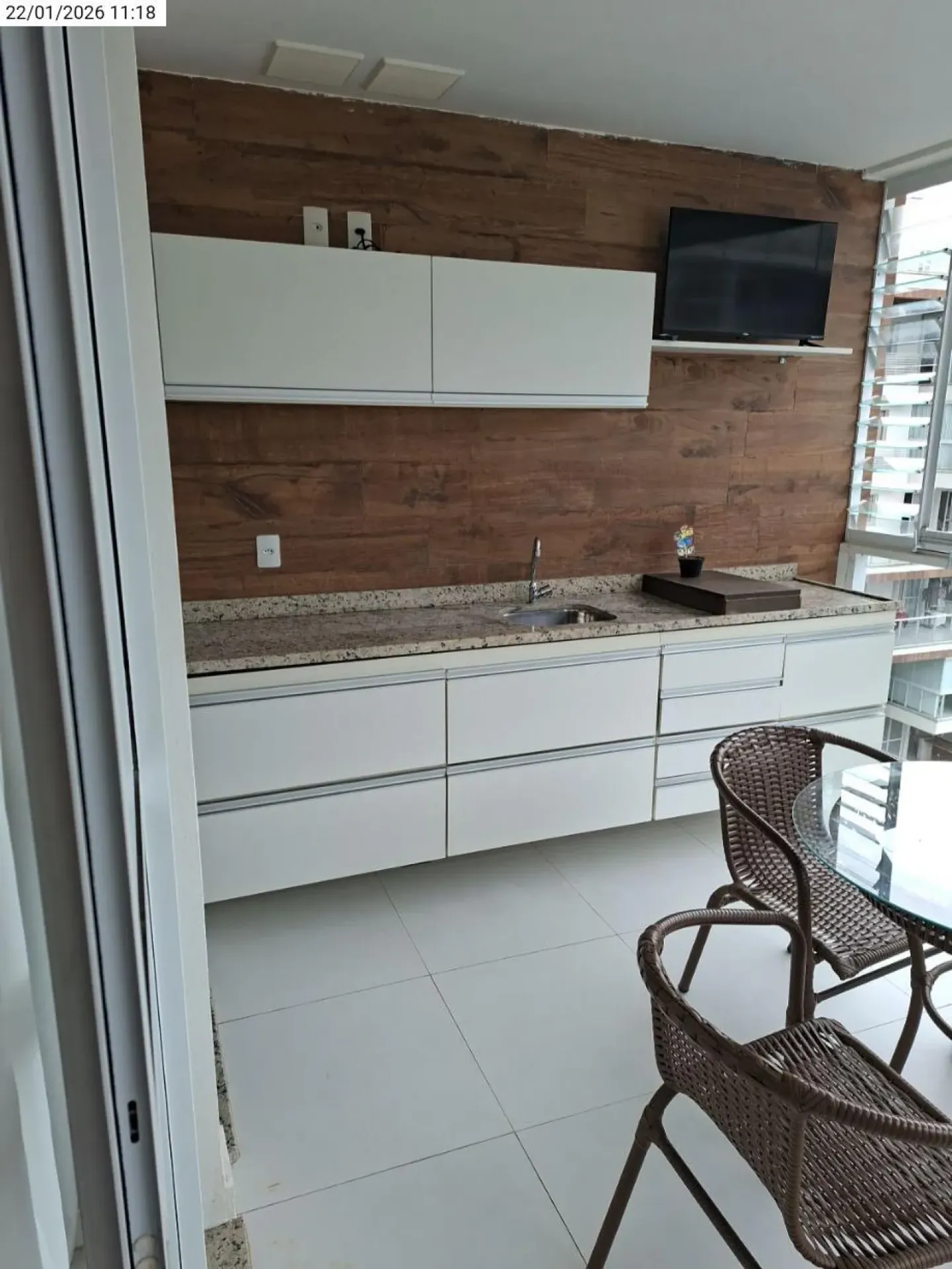 2-bedroom apartment in a building with a sauna — photo 12