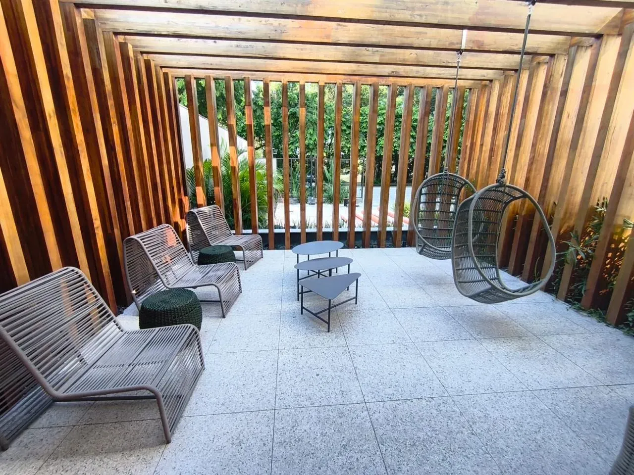 70 m² apartment with 2 bedrooms and a balcony — photo 35