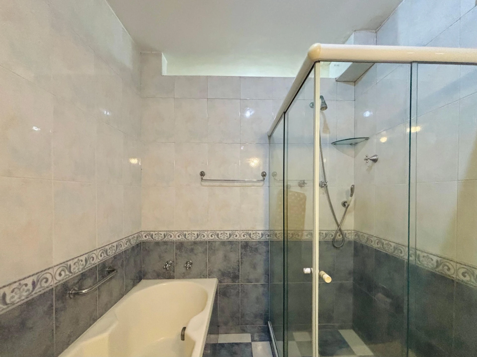3-bedroom apartment with a home office in Rio de Janeiro — photo 14