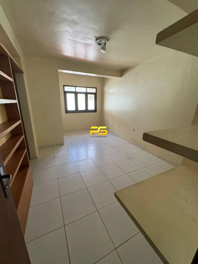 Будинок в оренду з 5 спальнями та 300 м² — photo 18